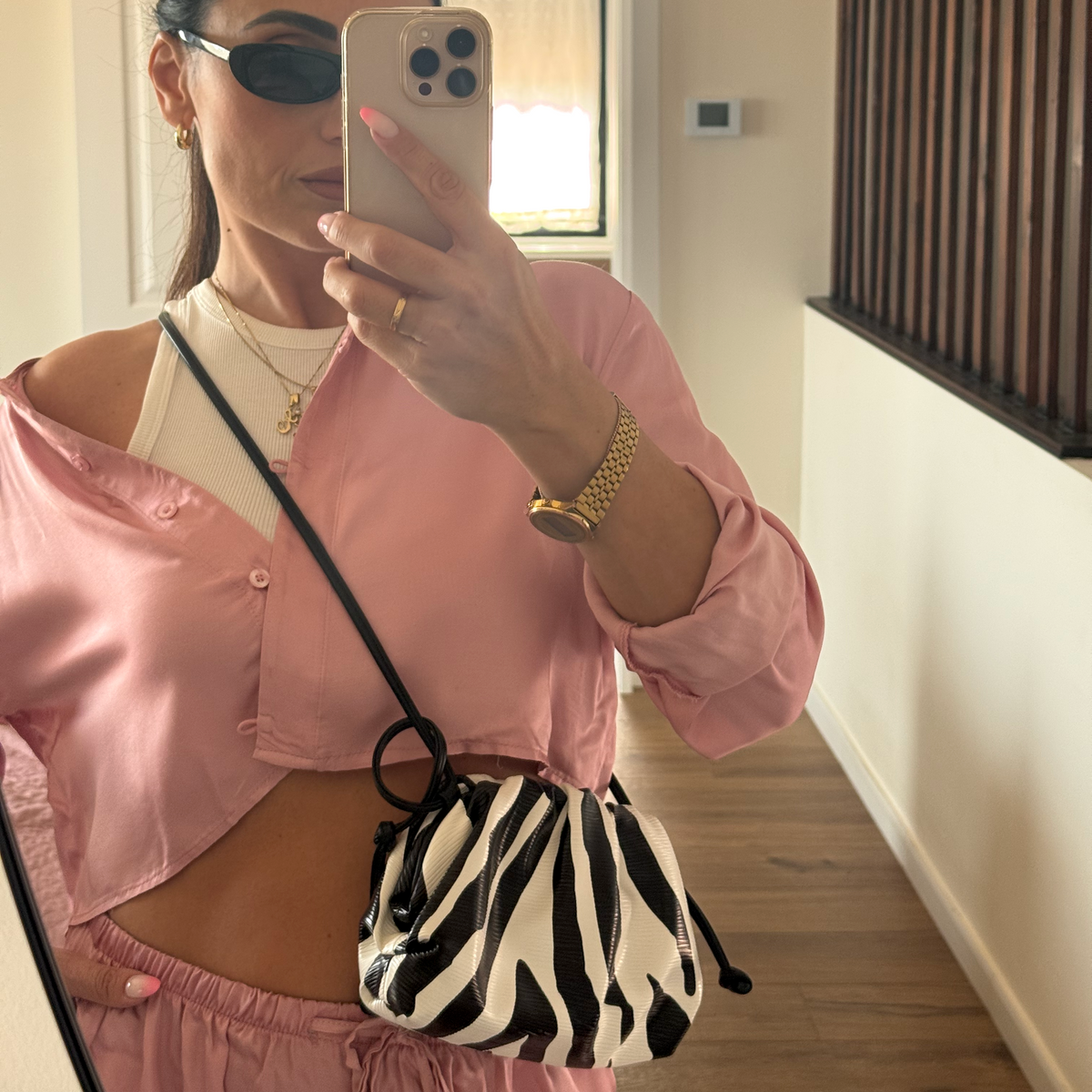 Lola Zebra
