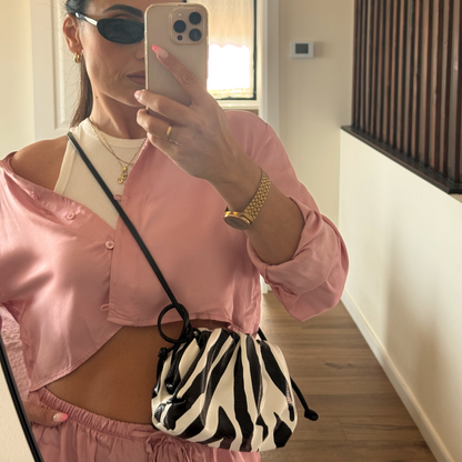 Lola Zebra